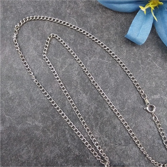 Vintage. Silver Tone Purple Acrylic Chunky Pendant Necklace. 20” - Picture 5 of 10